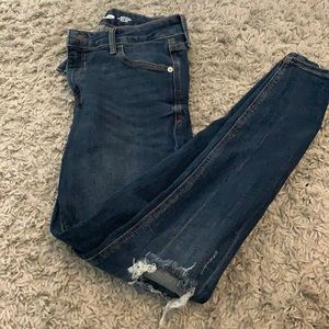 Dark wash old navy jeans worn once